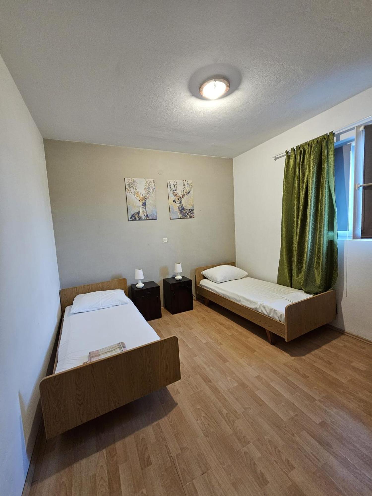 Apartment Lo - With Swimming Pool Split Room photo