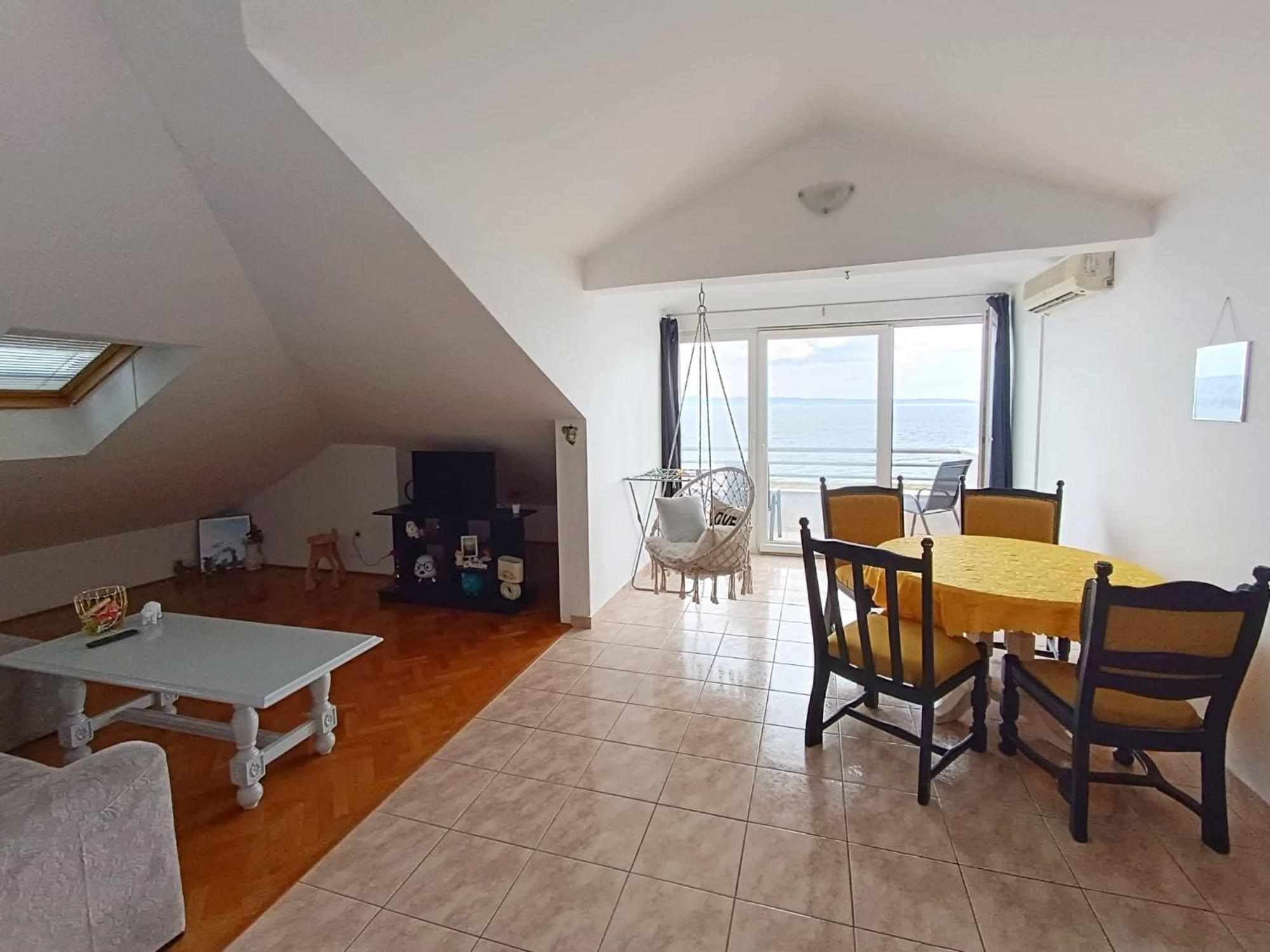 Apartment Lo - With Swimming Pool Split Exterior photo